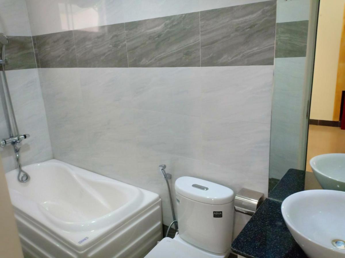 Duc Chinh Hotel - Ninh Chu - 潘郎 外观 照片